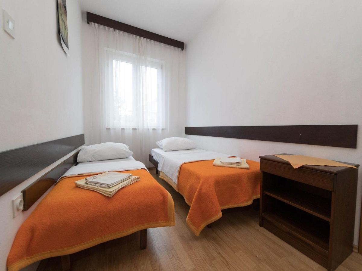 Apartments Biserka تْسْغيكفانِتْسا المظهر الخارجي الصورة