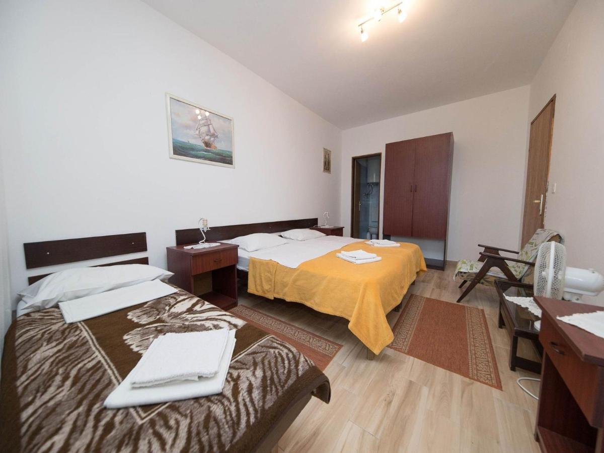Apartments Biserka تْسْغيكفانِتْسا المظهر الخارجي الصورة